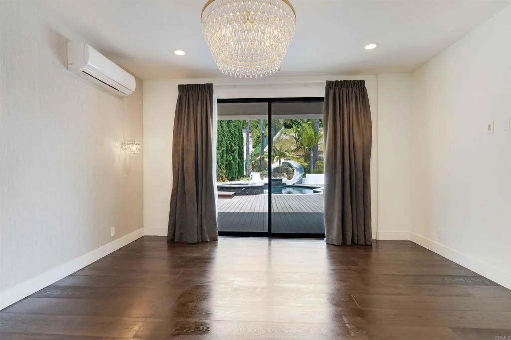 https://cdn.realtyfeed.com/cdn/127/307069809/7b9c912497ff750249c8e55c73c968b9.webp