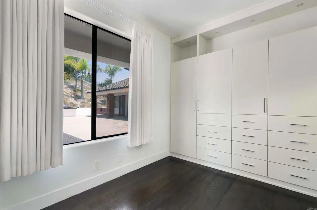 https://cdn.realtyfeed.com/cdn/127/307069809/929cf59e40988c9030d6dec96967bb8d.webp