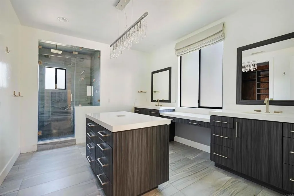 https://cdn.realtyfeed.com/cdn/127/307069809/e61d21498bd878c9d2e87d5492dbc7e3.webp