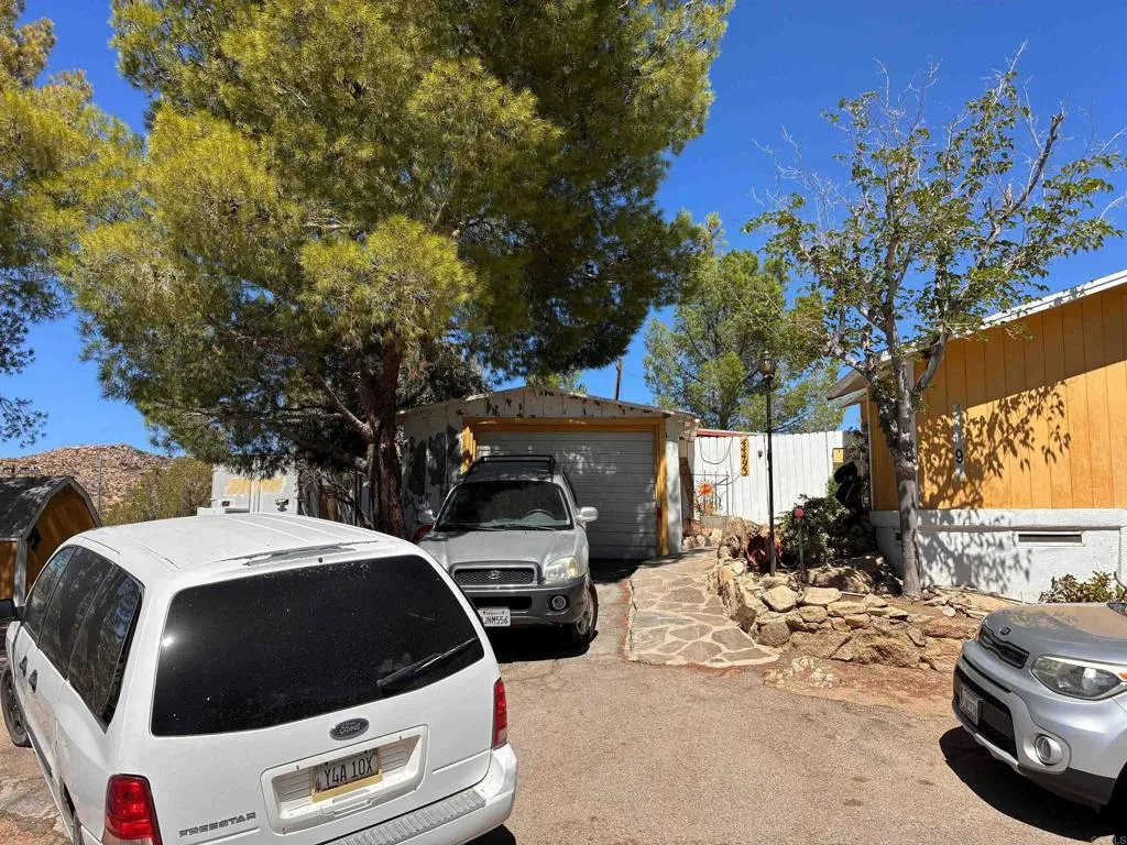 https://cdn.realtyfeed.com/cdn/127/307069864/593427aabc531345d9f78f68bf1b4f6f.webp