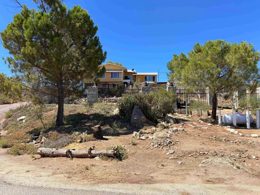 https://cdn.realtyfeed.com/cdn/127/307069864/d456096f621dd6ac59e732d865097709.webp