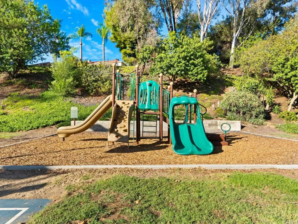 https://cdn.realtyfeed.com/cdn/127/307069865/04c5127799e9a1cc38faff63f4fc68a1.webp