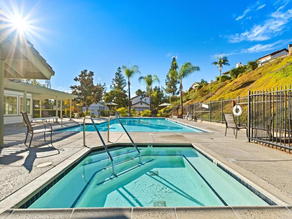 https://cdn.realtyfeed.com/cdn/127/307069865/56f995dce5d1572d20015d9414f12caa.webp