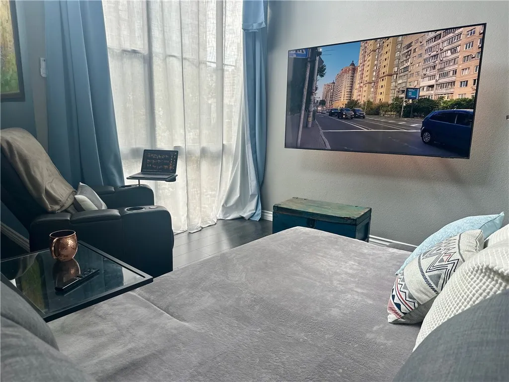 https://cdn.realtyfeed.com/cdn/127/307069888/aa5a9c8107a84775164d331b4a3a55bd.webp