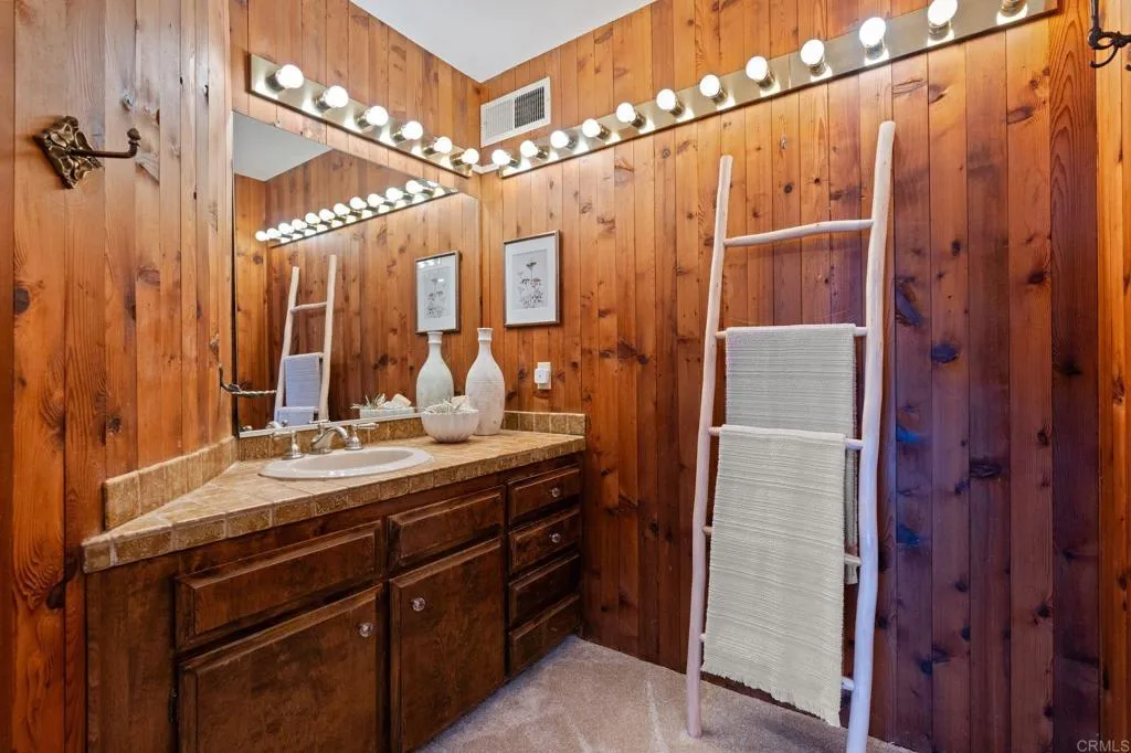 https://cdn.realtyfeed.com/cdn/127/307069905/0272bbece06bf44d14105fba4e755bcb.webp