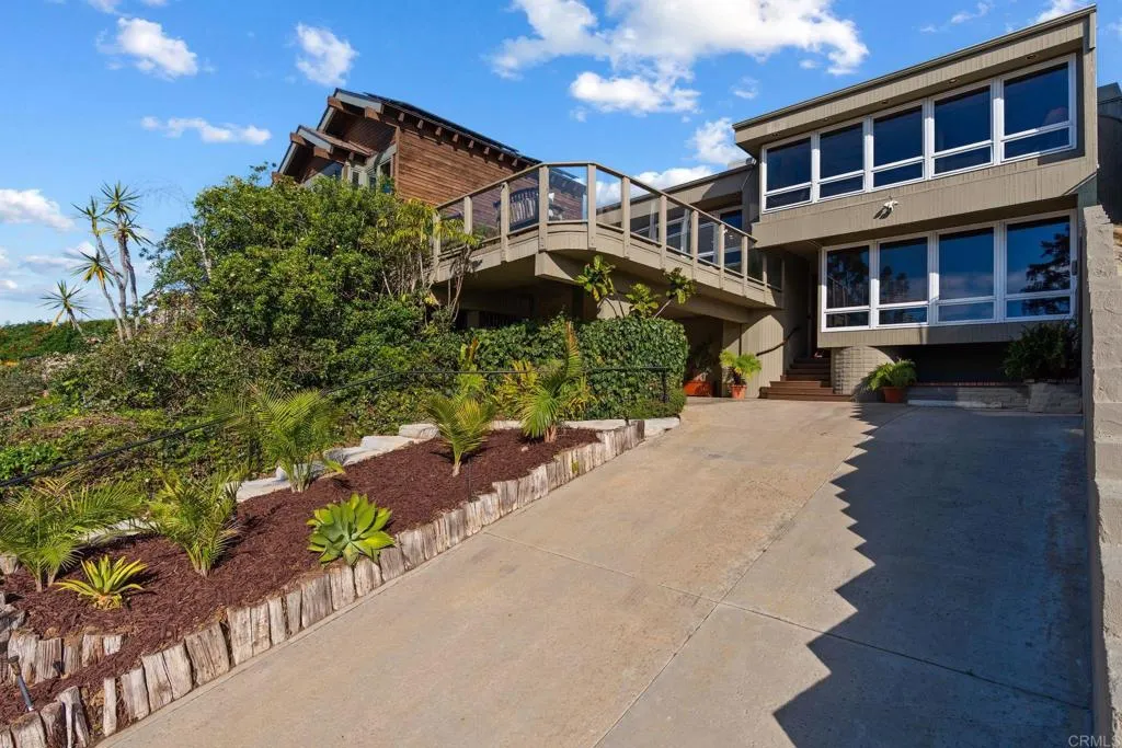 https://cdn.realtyfeed.com/cdn/127/307069905/2925c5df3a01f8e5e4243acdd94b0c28.webp