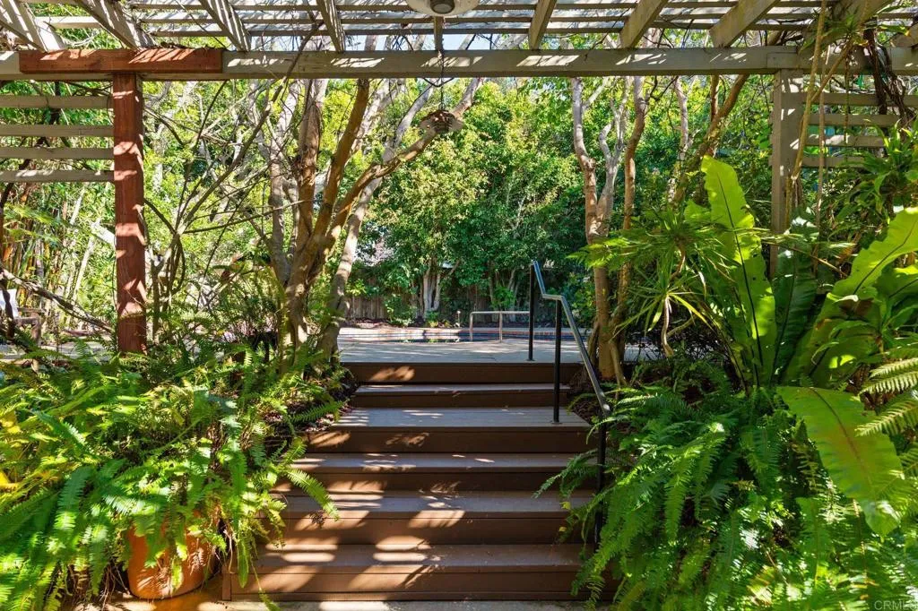 https://cdn.realtyfeed.com/cdn/127/307069905/483319e2ed19ecd2d499ad6d53afbcde.webp
