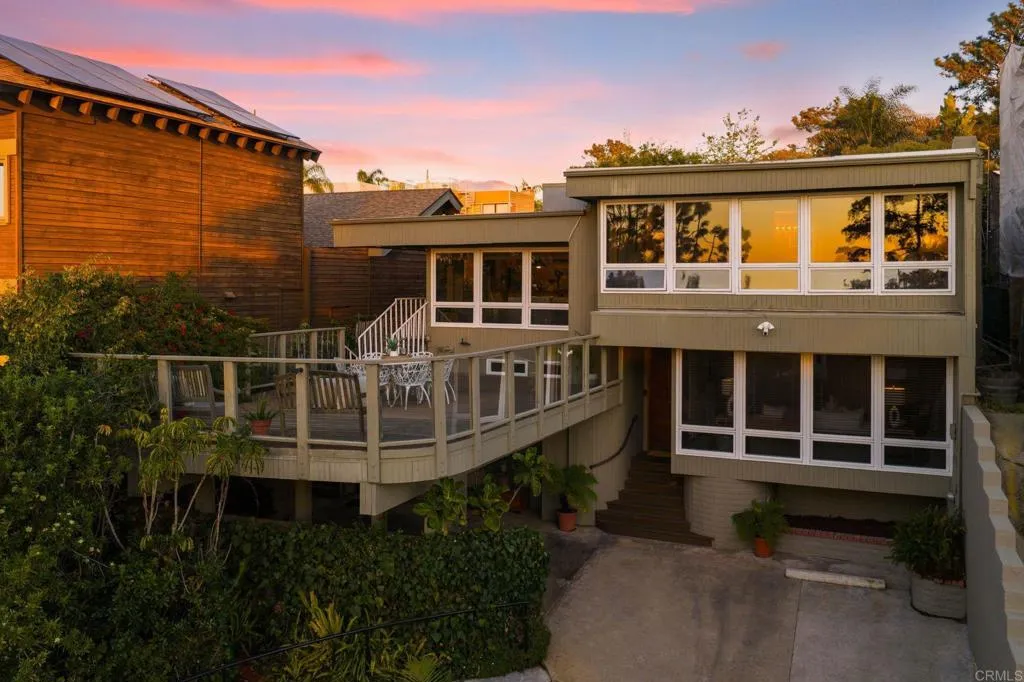 https://cdn.realtyfeed.com/cdn/127/307069905/583a12c33aa86f05955860db4a17a52d.webp