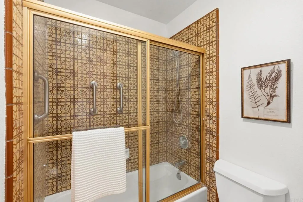 https://cdn.realtyfeed.com/cdn/127/307069905/ae45f4d3c738693b75cbc9ba8e0cc4e0.webp