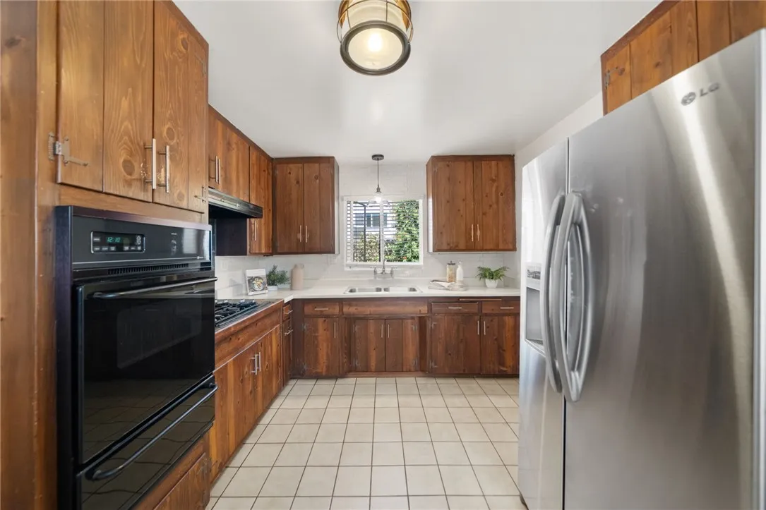 https://cdn.realtyfeed.com/cdn/127/307069908/3e36ccbe50f7a189dc6bbaf28c15f61c.webp