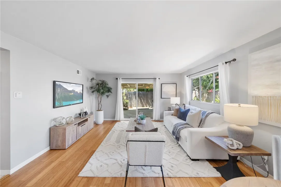 https://cdn.realtyfeed.com/cdn/127/307069908/a463927231bfc72517896ffffba8e109.webp