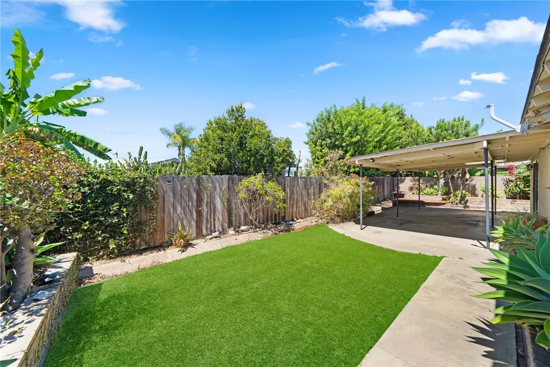 https://cdn.realtyfeed.com/cdn/127/307069908/d0f7f024f7dac25e75009de4d4926de5.webp
