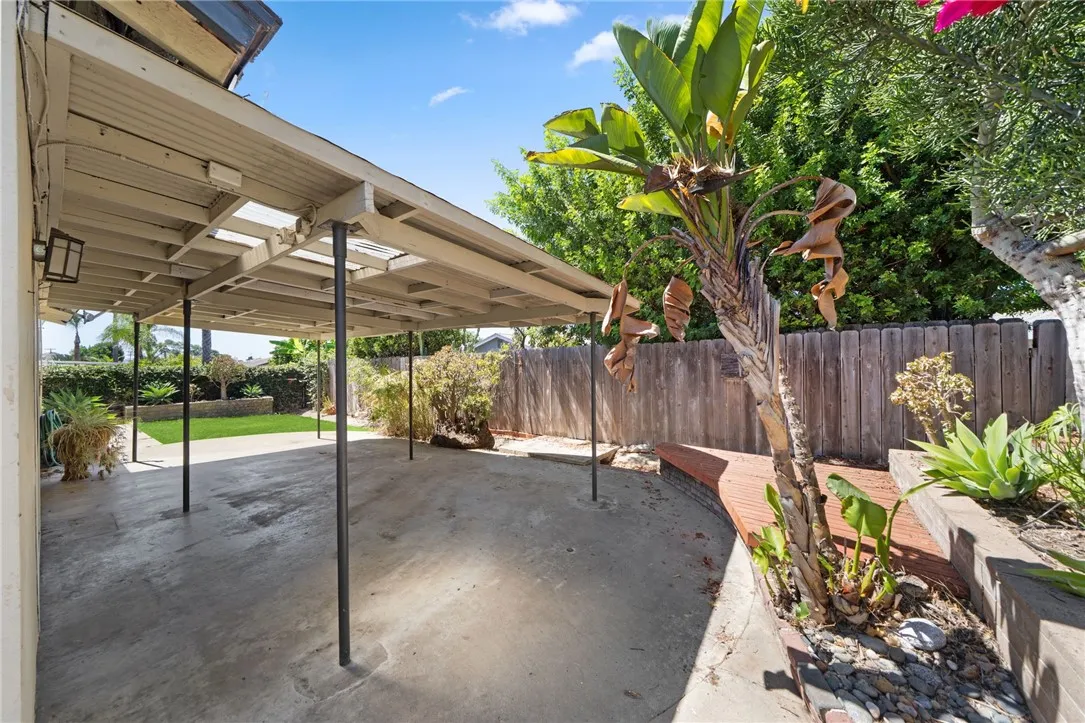https://cdn.realtyfeed.com/cdn/127/307069908/f7b0cf3b210b81d242dc5bdd91b78c17.webp