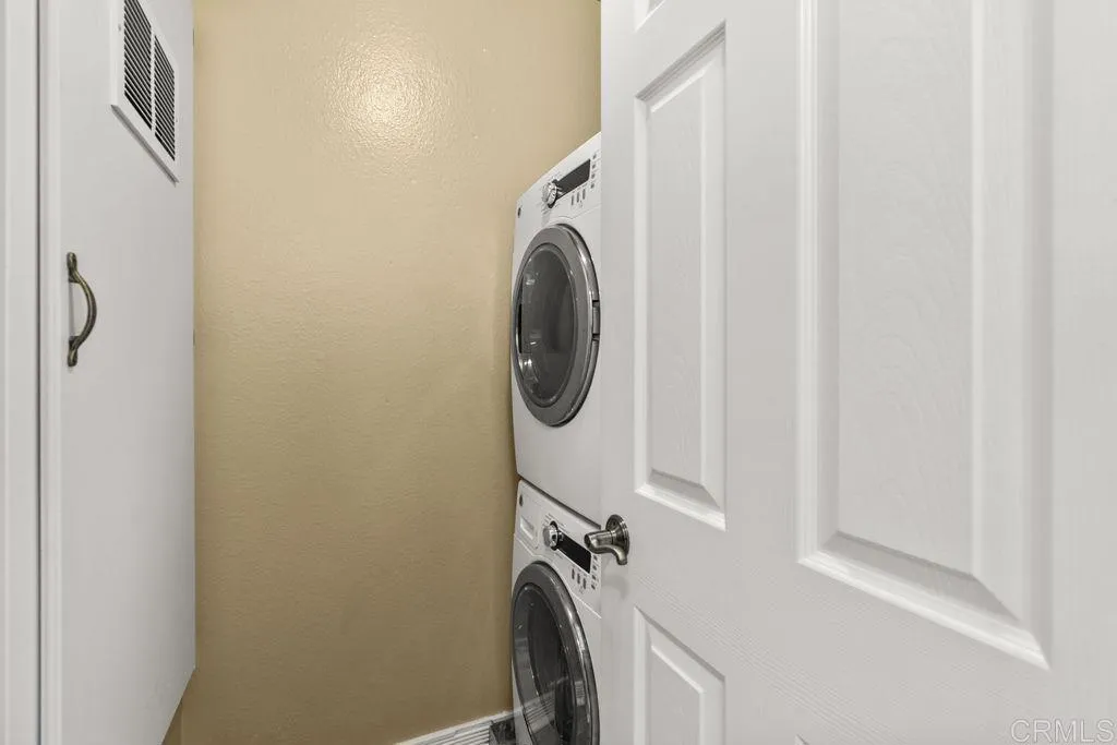 https://cdn.realtyfeed.com/cdn/127/307069966/829b948f2aaadcc8b72cfca99c27e82a.webp