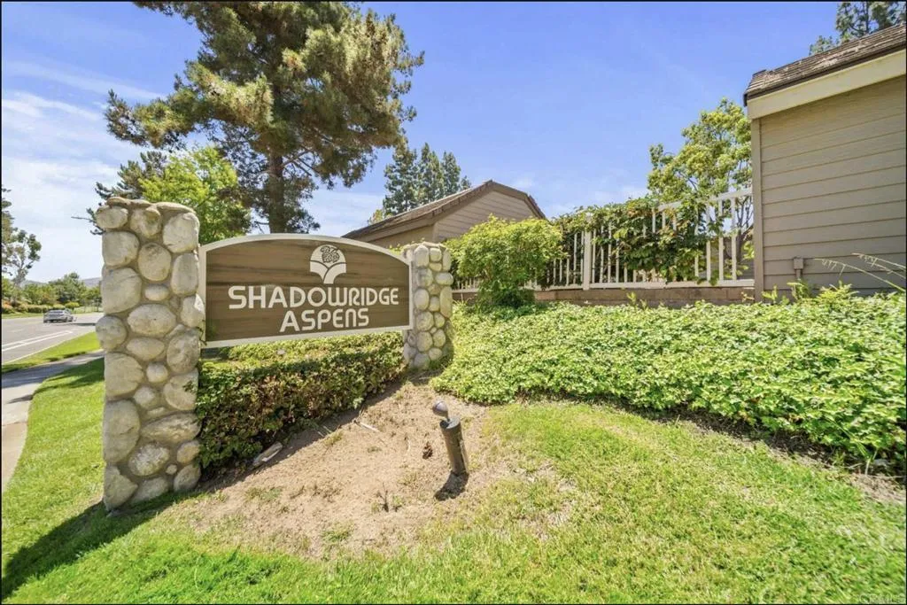 https://cdn.realtyfeed.com/cdn/127/307069966/c9a4eed3430dcef333949806be36532d.webp