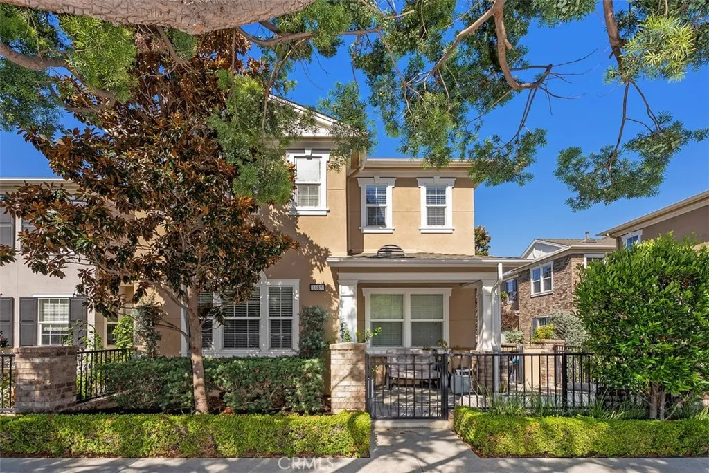 1487 Montgomery