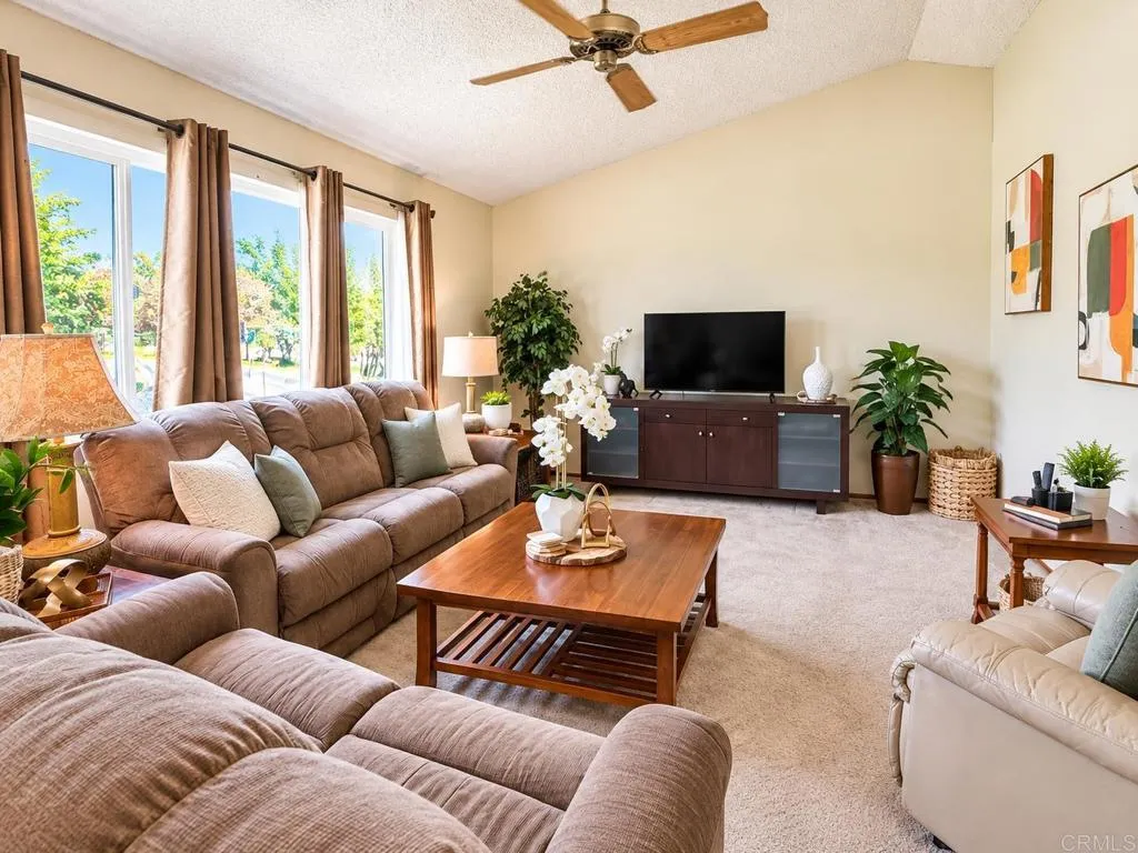 652 Irene Road, Oceanside, CA 92057 - Photo 5 of 24, Oceanside, CA