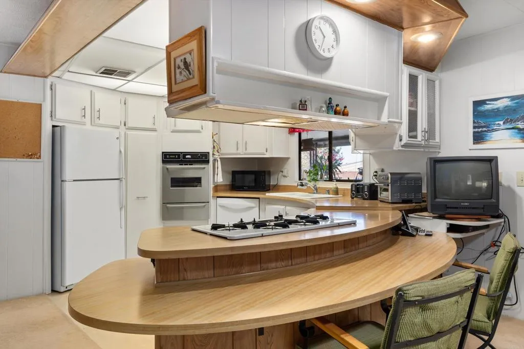 https://cdn.realtyfeed.com/cdn/127/307070075/7c3b2fad7b39fa9a7529162831f7be3b.webp