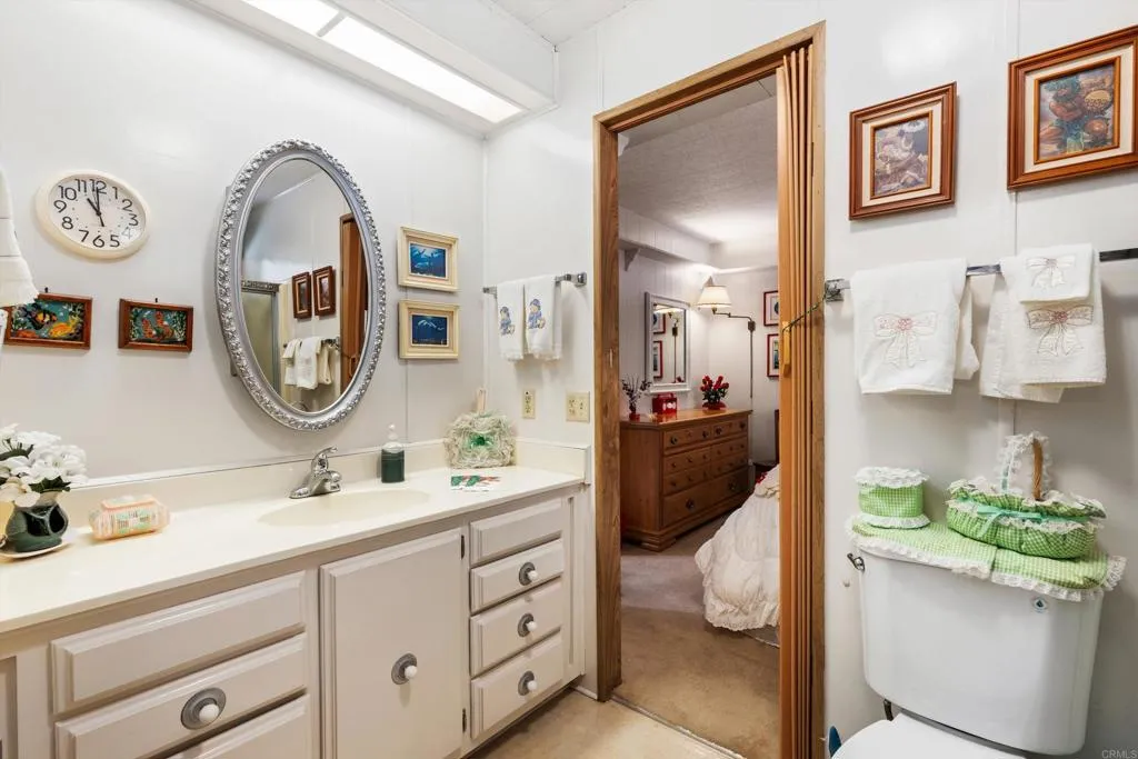 https://cdn.realtyfeed.com/cdn/127/307070075/c5350123c16d9400f57de3f4d1633fda.webp