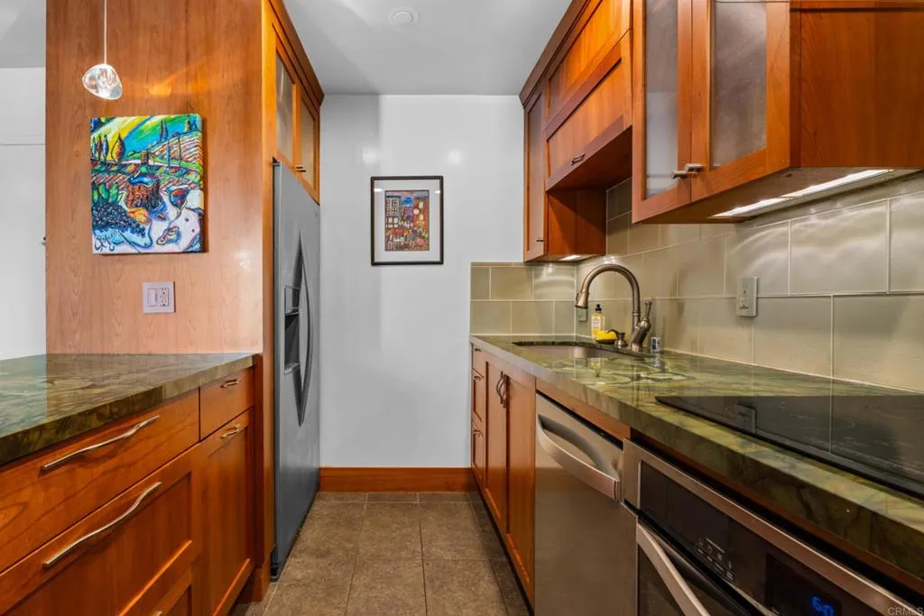 https://cdn.realtyfeed.com/cdn/127/307070078/43c9648b0a03f6b66f21c178baadccf1.webp