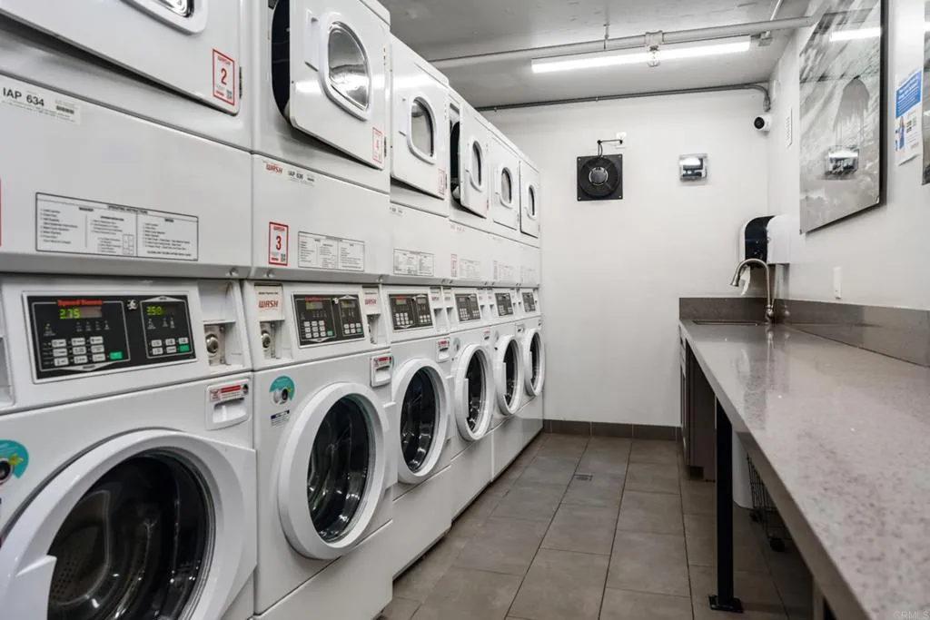 https://cdn.realtyfeed.com/cdn/127/307070078/5a13e012da6aaefde0449d066d2b9f2b.webp