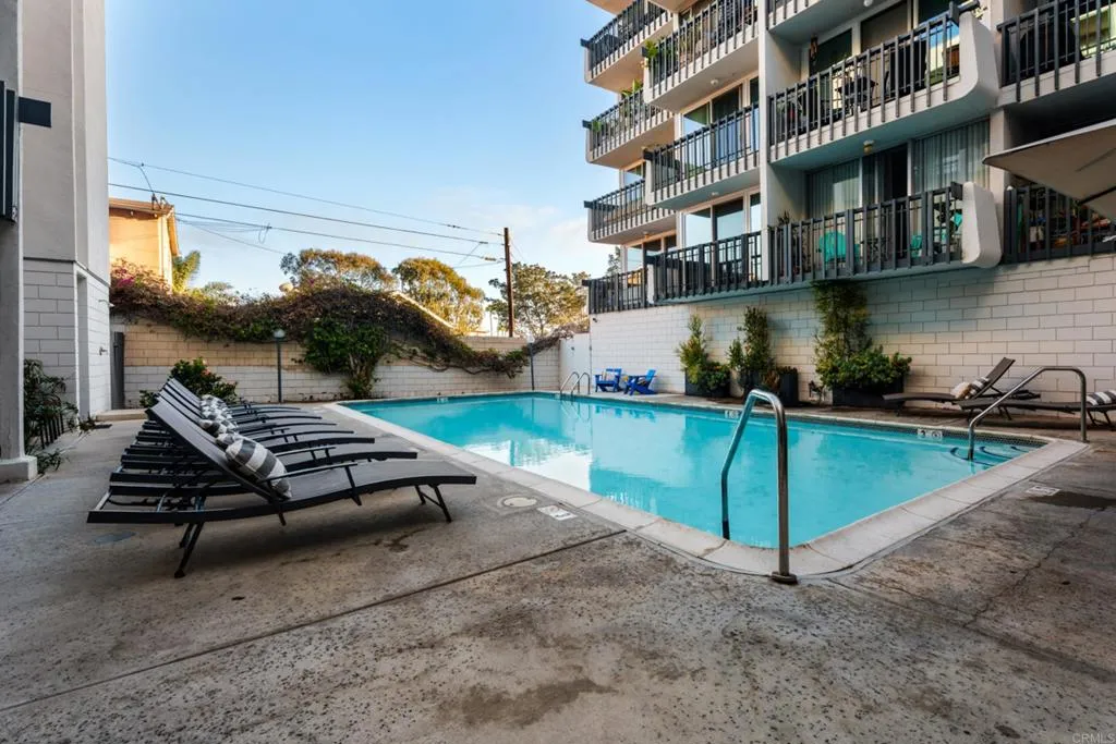 https://cdn.realtyfeed.com/cdn/127/307070078/616ef84c9cc43416af490c39f8526c4f.webp
