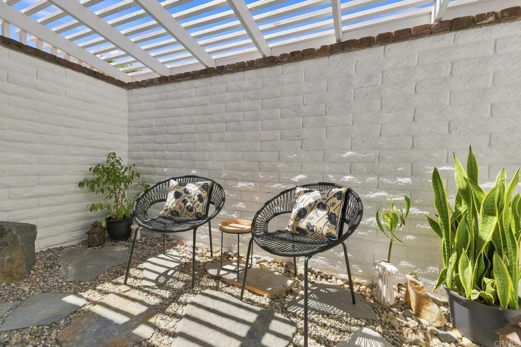 https://cdn.realtyfeed.com/cdn/127/307070111/020a6416745a0ab45e712ab0d5b1605a.webp