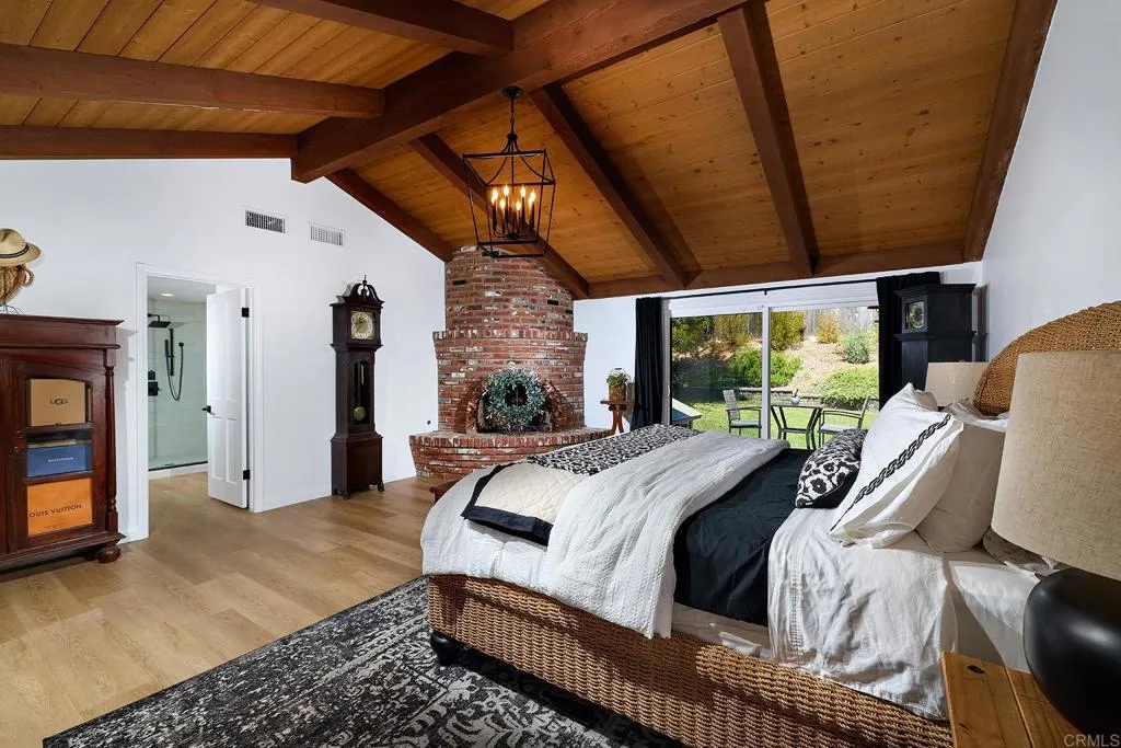 https://cdn.realtyfeed.com/cdn/127/307070111/2f229aac29db504edd2bcf8354e12c72.webp