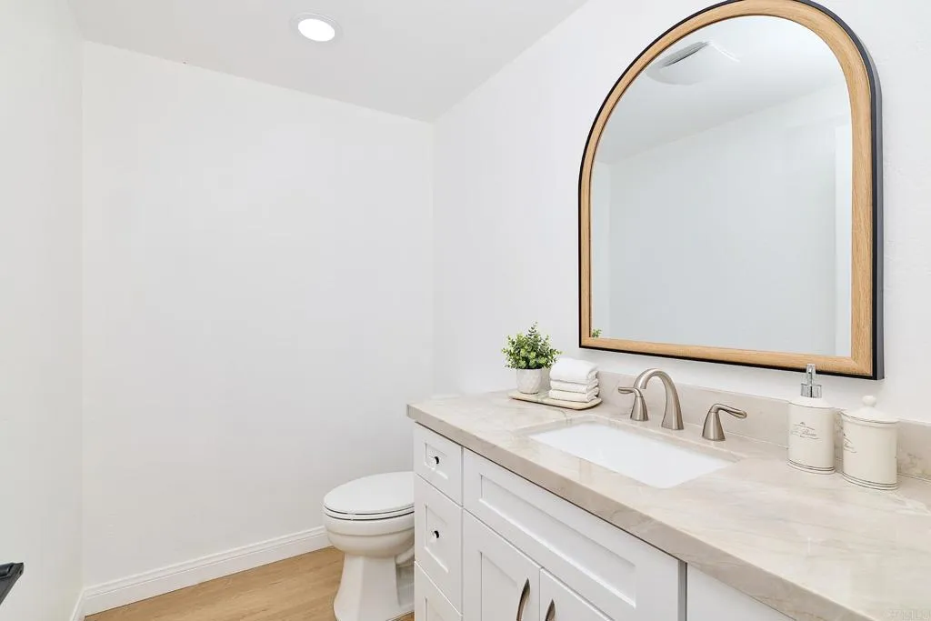 https://cdn.realtyfeed.com/cdn/127/307070111/37afd3cd27d0e70591f1403642d25cc7.webp