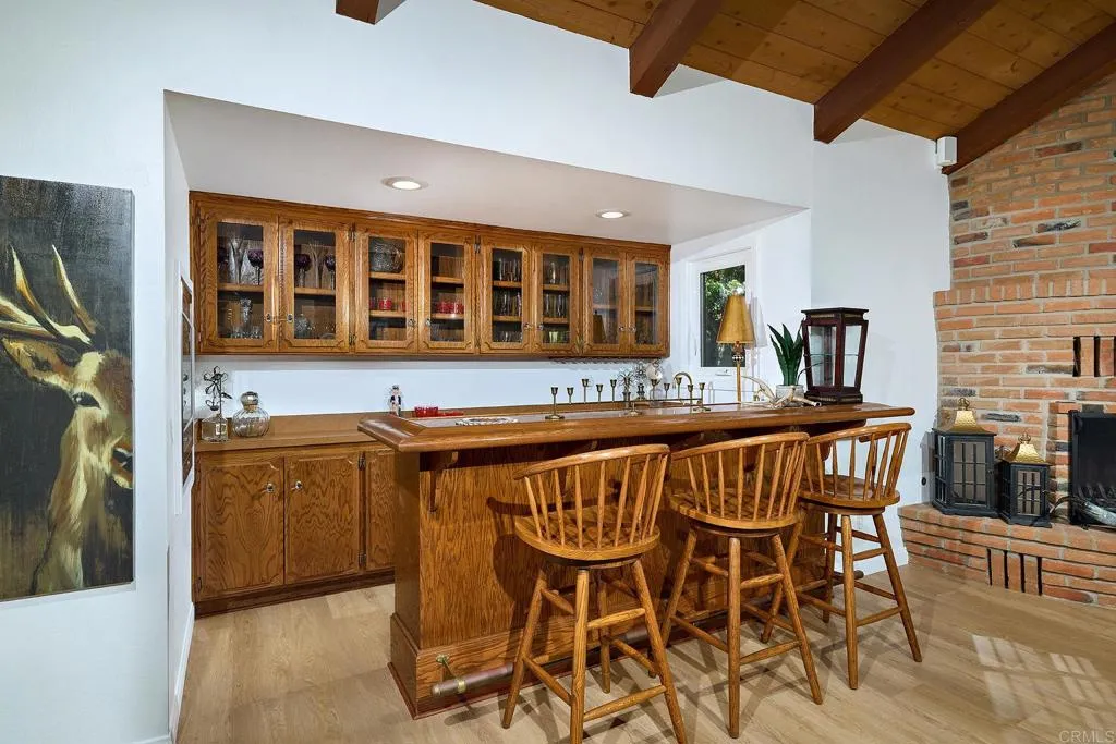 https://cdn.realtyfeed.com/cdn/127/307070111/42c73b057ab5e40efcfcbb42184a5982.webp