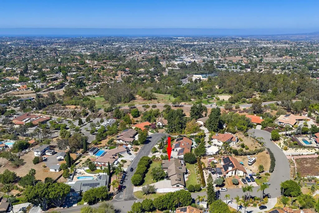 https://cdn.realtyfeed.com/cdn/127/307070111/491c35a2f4552f56b2354cd8d67f8774.webp
