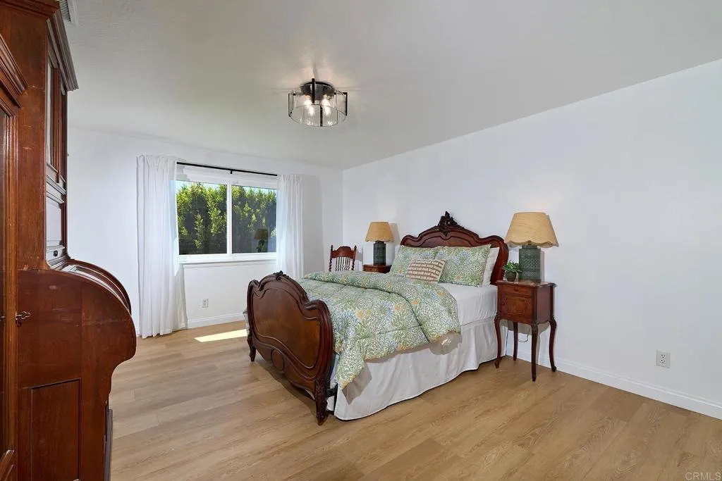 https://cdn.realtyfeed.com/cdn/127/307070111/564acc7e1a06f470decc7eb7c28ef11b.webp
