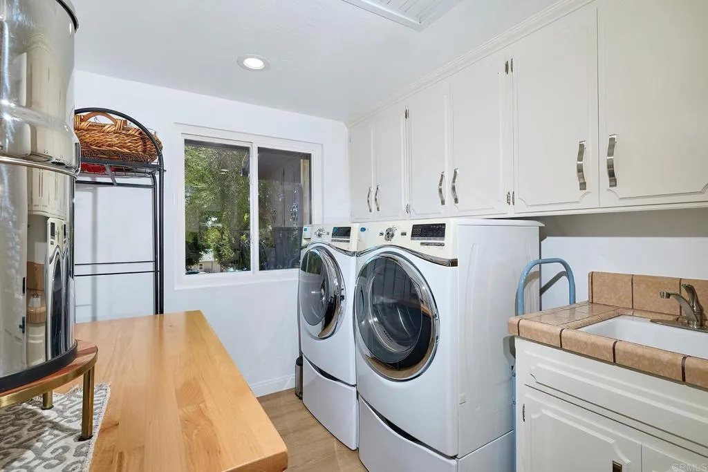 https://cdn.realtyfeed.com/cdn/127/307070111/846eeac6f341c4cc7fdf394723b414e4.webp