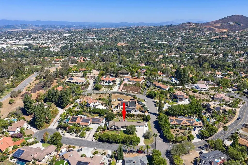 https://cdn.realtyfeed.com/cdn/127/307070111/a623093ef83af62ba55734fa0c85f84a.webp