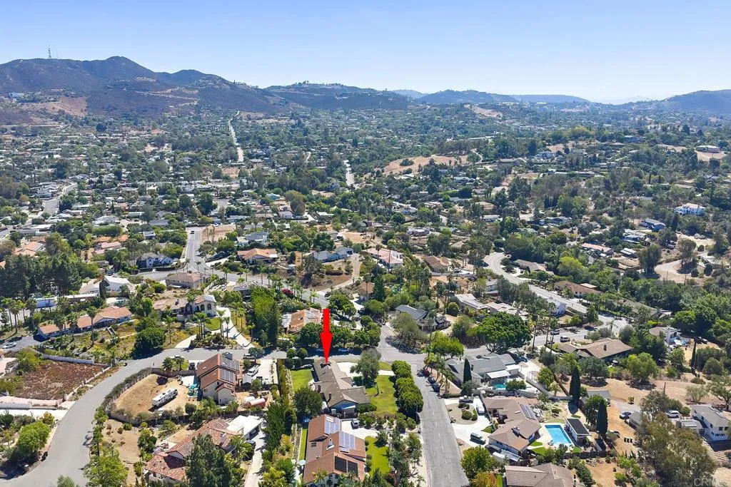https://cdn.realtyfeed.com/cdn/127/307070111/d447ecad049de2e719ebc2c3e2d6e526.webp
