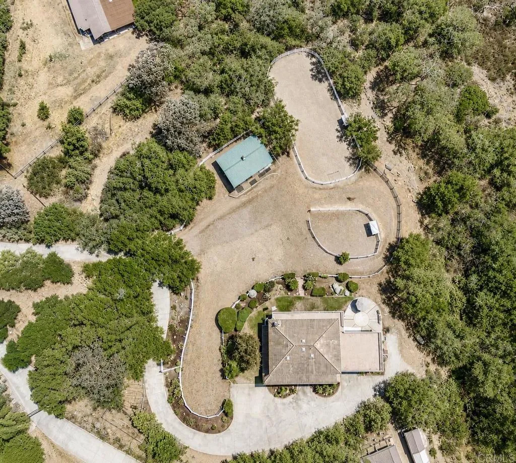 20020 Elfin Forest Road, Escondido, CA 92029 - Photo 4 of 35, Escondido, CA
