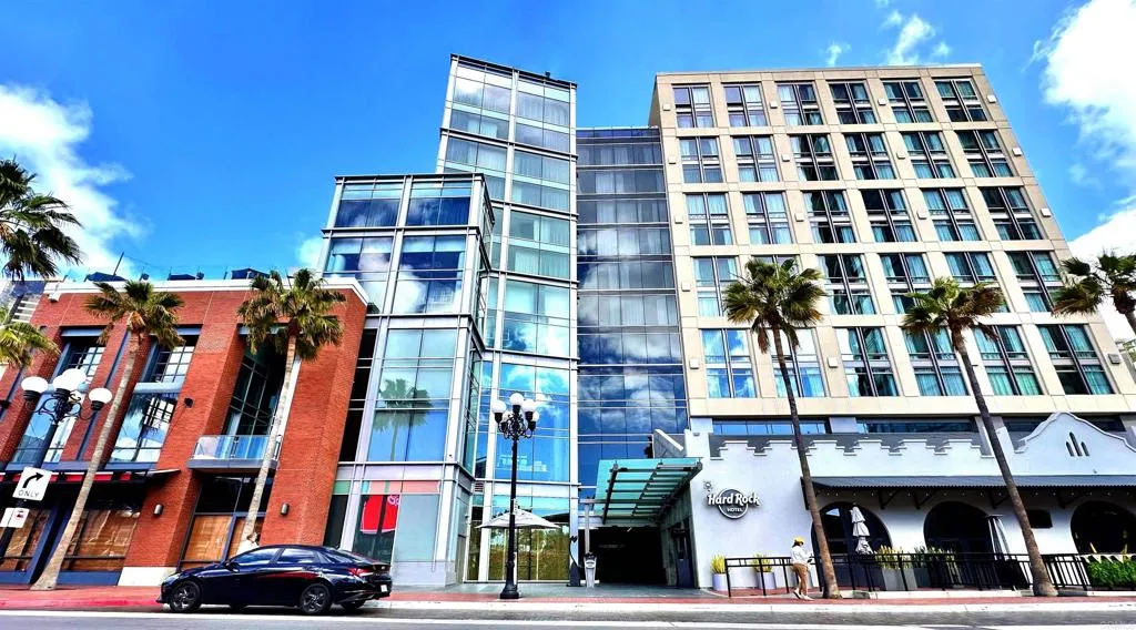 207 5th Avenue Unit 1028, San Diego, CA 92101 - Photo 3 of 13, San Diego, CA