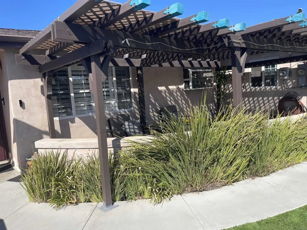 127 J Street, Chula Vista, CA 91910 - Photo 3 of 29, Chula Vista, CA