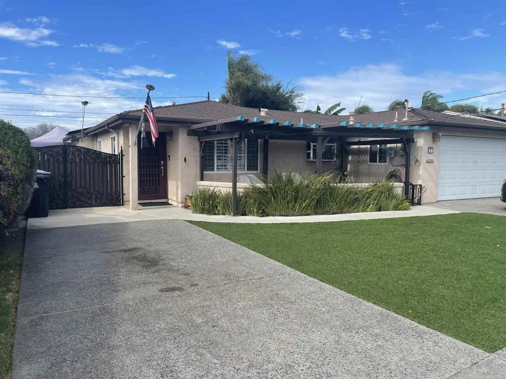 127 J Street, Chula Vista, CA 91910 - Photo 2 of 29, Chula Vista, CA