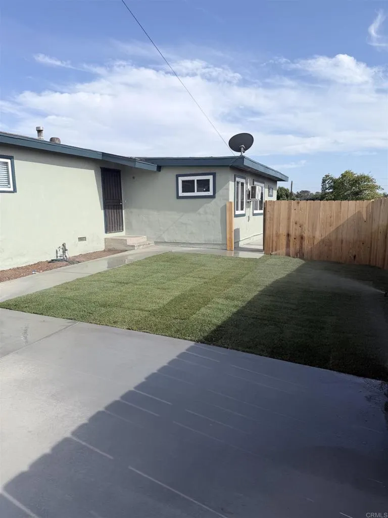 https://cdn.realtyfeed.com/cdn/127/307070248/0042b86ee5fa8a1ba3e5ca188e746580.webp