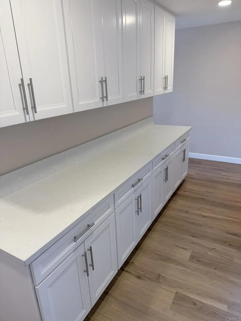 https://cdn.realtyfeed.com/cdn/127/307070248/38cbf64e58bd87c72f21243f671b8f79.webp