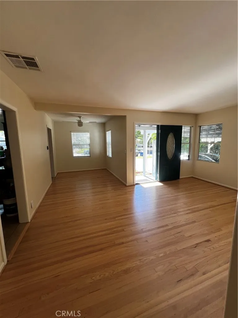 8917 Rathburn Avenue, Northridge, CA - Photo 2 of 3, Northridge, CA