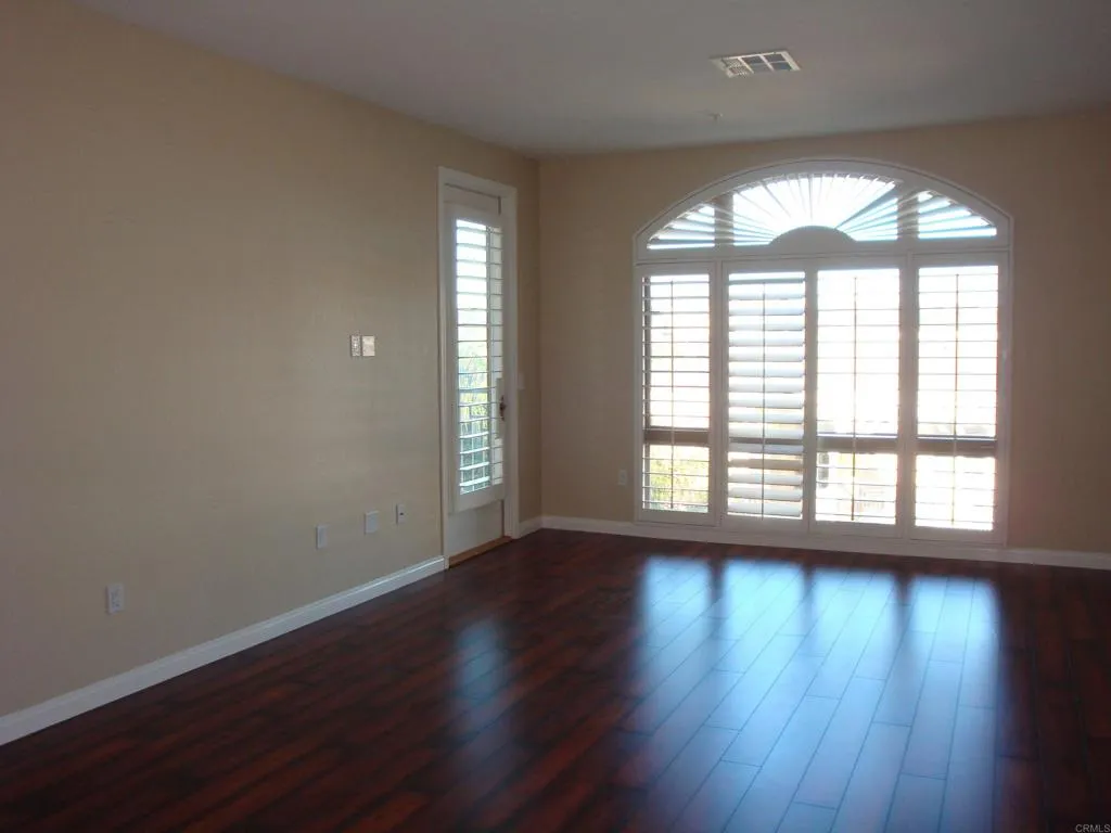 3857 Pell Place Unit 405, San Diego, CA 92130 - Photo 3 of 21, San Diego, CA