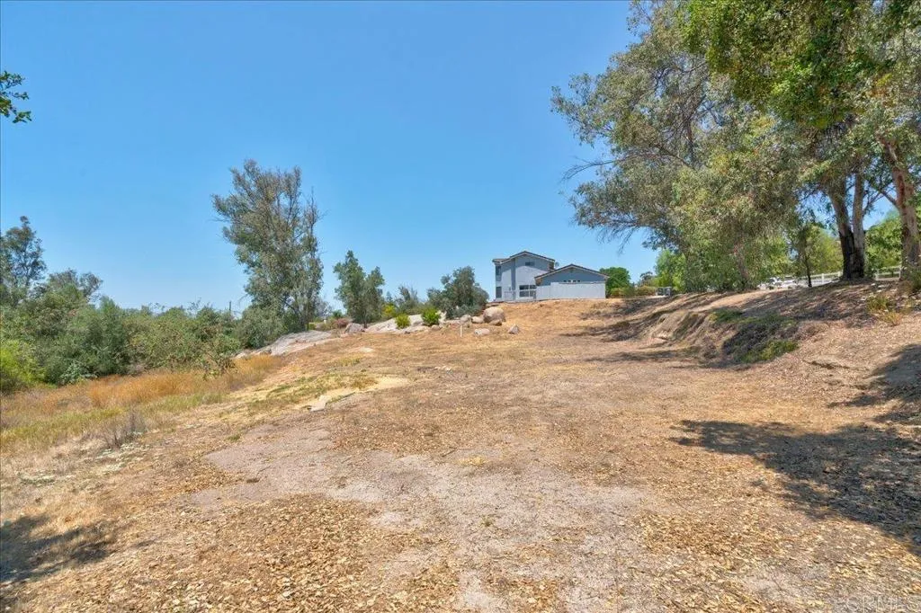https://cdn.realtyfeed.com/cdn/127/307070308/0de4679df765c8bab4a4b734523d64dd.webp