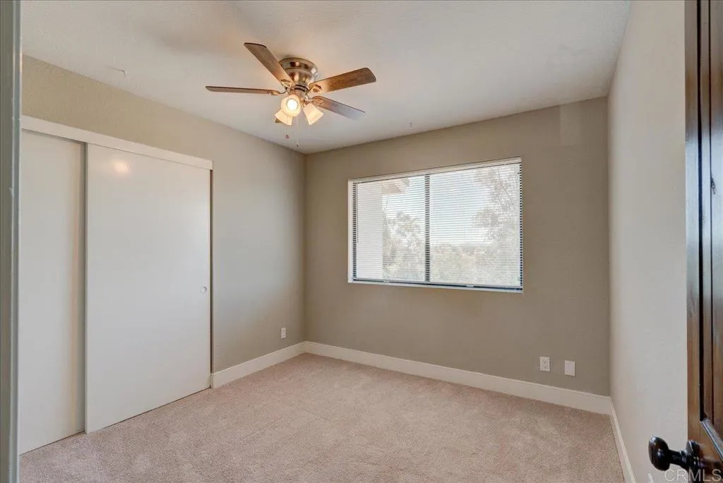 https://cdn.realtyfeed.com/cdn/127/307070308/1fb86e3a826b9d30e24e3221f59f1a7e.webp