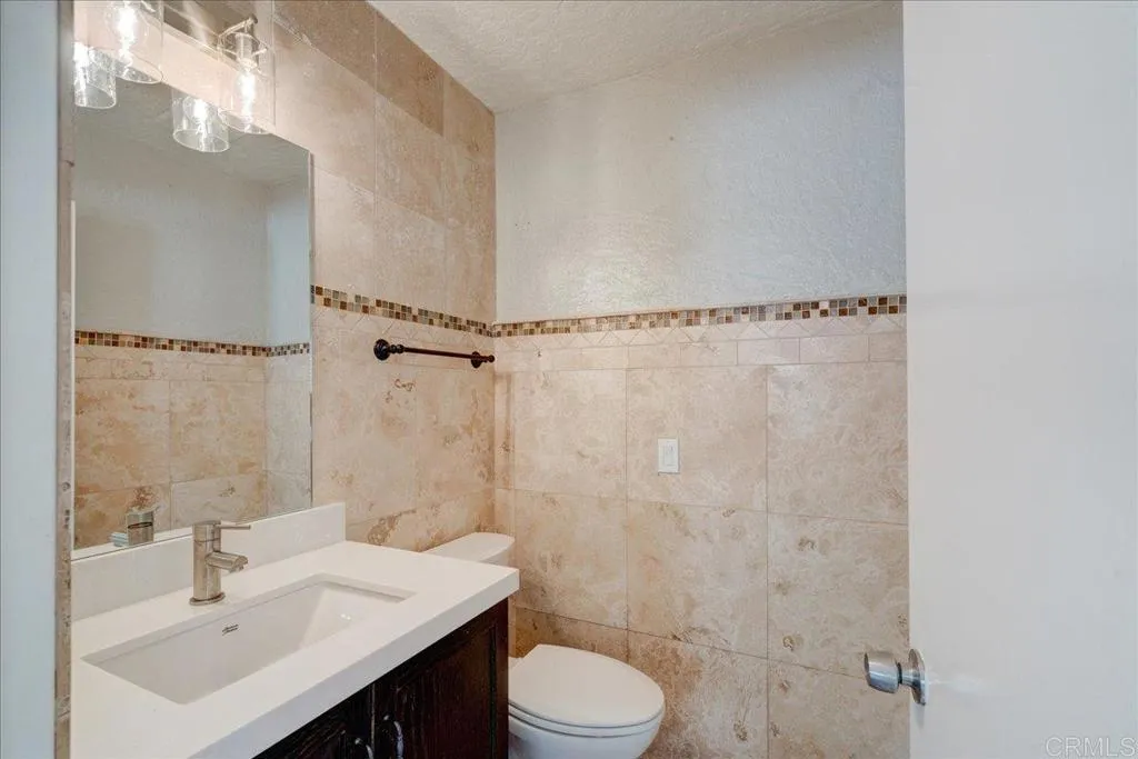 https://cdn.realtyfeed.com/cdn/127/307070308/247620297d349d65fa498a13d2ea7f24.webp