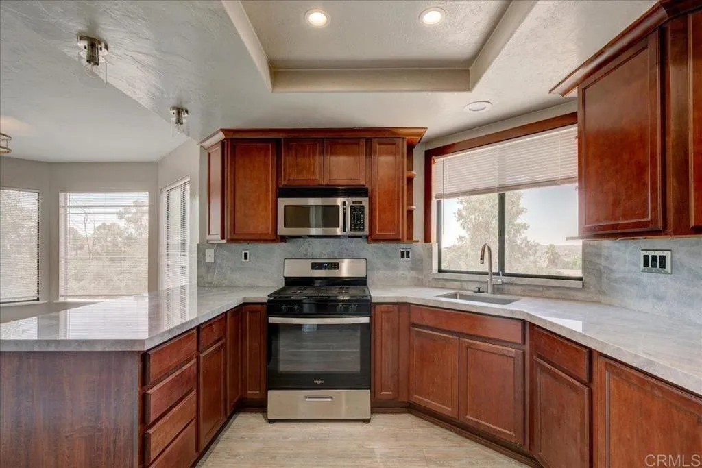https://cdn.realtyfeed.com/cdn/127/307070308/6f91cdadea6073c3fe9268fa84e00fc6.webp