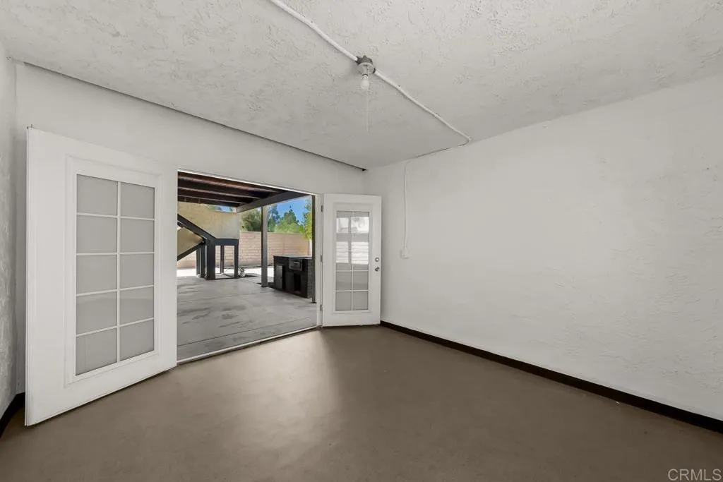 https://cdn.realtyfeed.com/cdn/127/307070349/0391f3e59787589a086a94e4ee403f12.webp