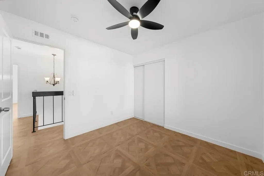 https://cdn.realtyfeed.com/cdn/127/307070349/4b6e0c50bdcd62e3539edb4829e1a5f5.webp