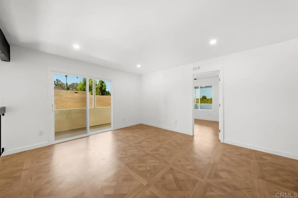 https://cdn.realtyfeed.com/cdn/127/307070349/b6eb71ce7bfe87ee99354282c6c96e31.webp
